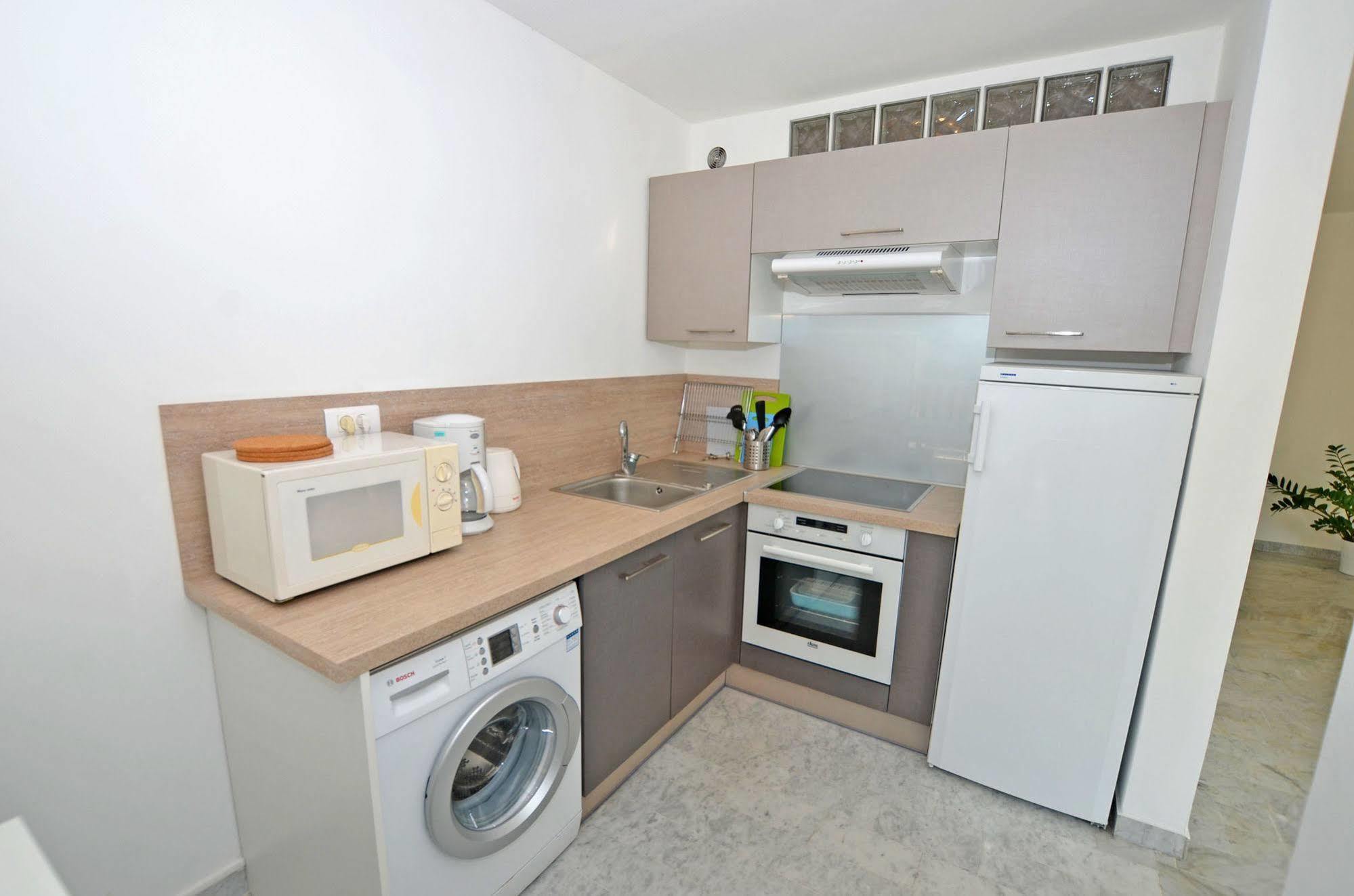 Apartament Azur 3000 Saint-Laurent-du-Var Zewnętrze zdjęcie